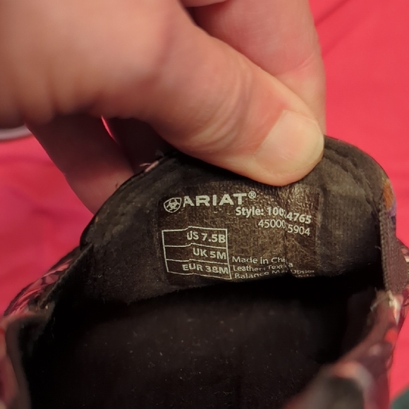 🌺🪻🌹🌼Women's Ariat leather Cruisers Floral Slip-On Shoes Size 7.5 B🌺🪻🌹🌼 - Picture 2 of 8